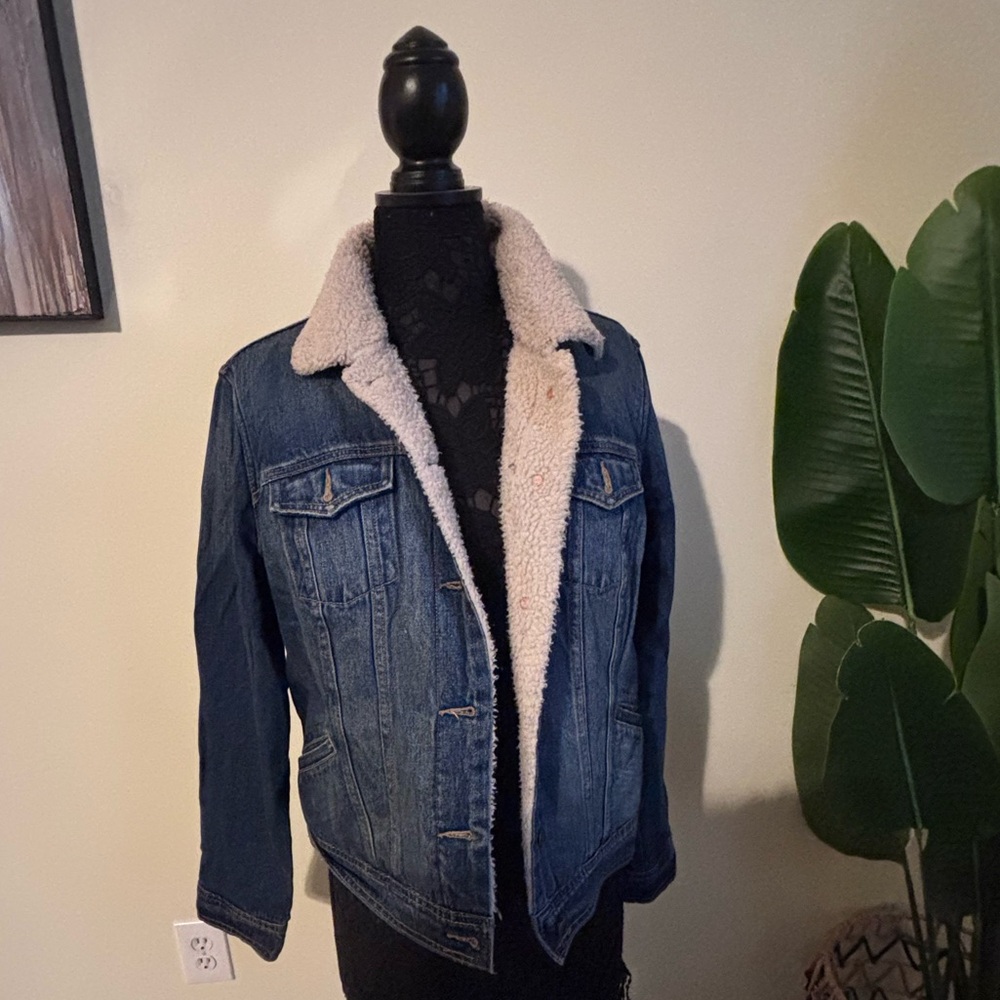 Old Navy Shearling Lined Jacket